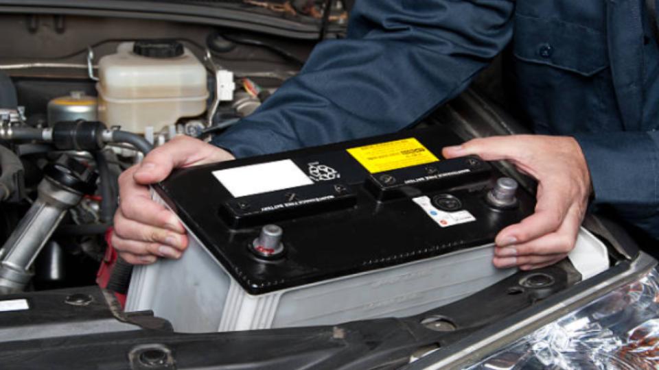 How to Recondition a Car Battery That Won’t Hold Charge DIY
